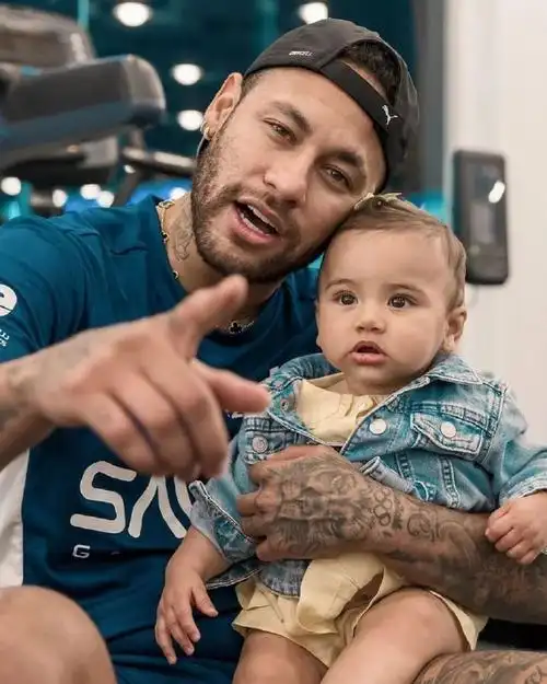 籍裁判的某 籍裁判的某